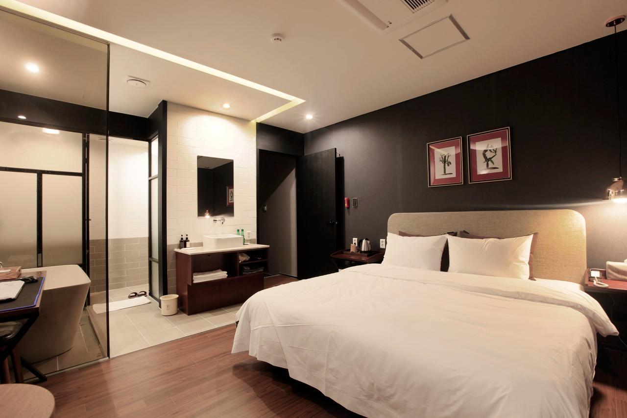 Brown-Dot Hotel Gupo Busan Dış mekan fotoğraf